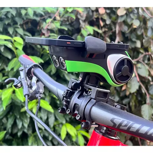 Použitie multifunkčného držiaka telefónu na bicykel so zvukovým systémom, BT, USB, SD, AUX