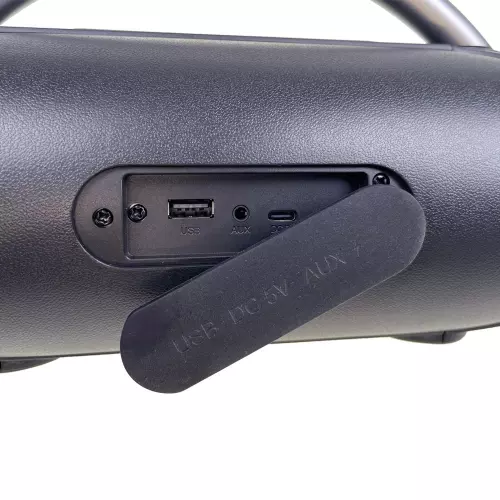 Pripojenie vodeodolného prenosného Bluetooth reproduktora s USB, AUX, MIC, TWS, IPX5